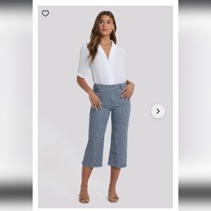 Coco Relaxed Wide Leg Crop Jeans